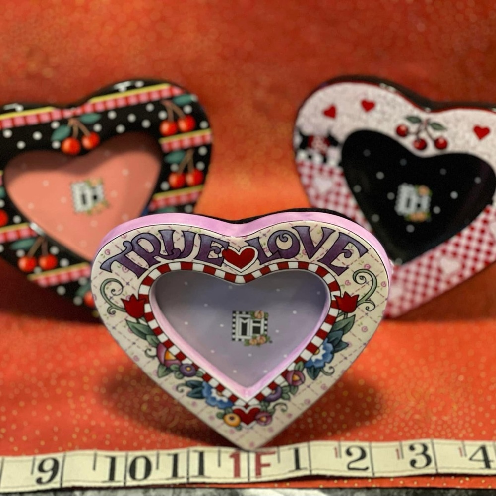 COPY - Three Mary Engelbreit heart shaped frames